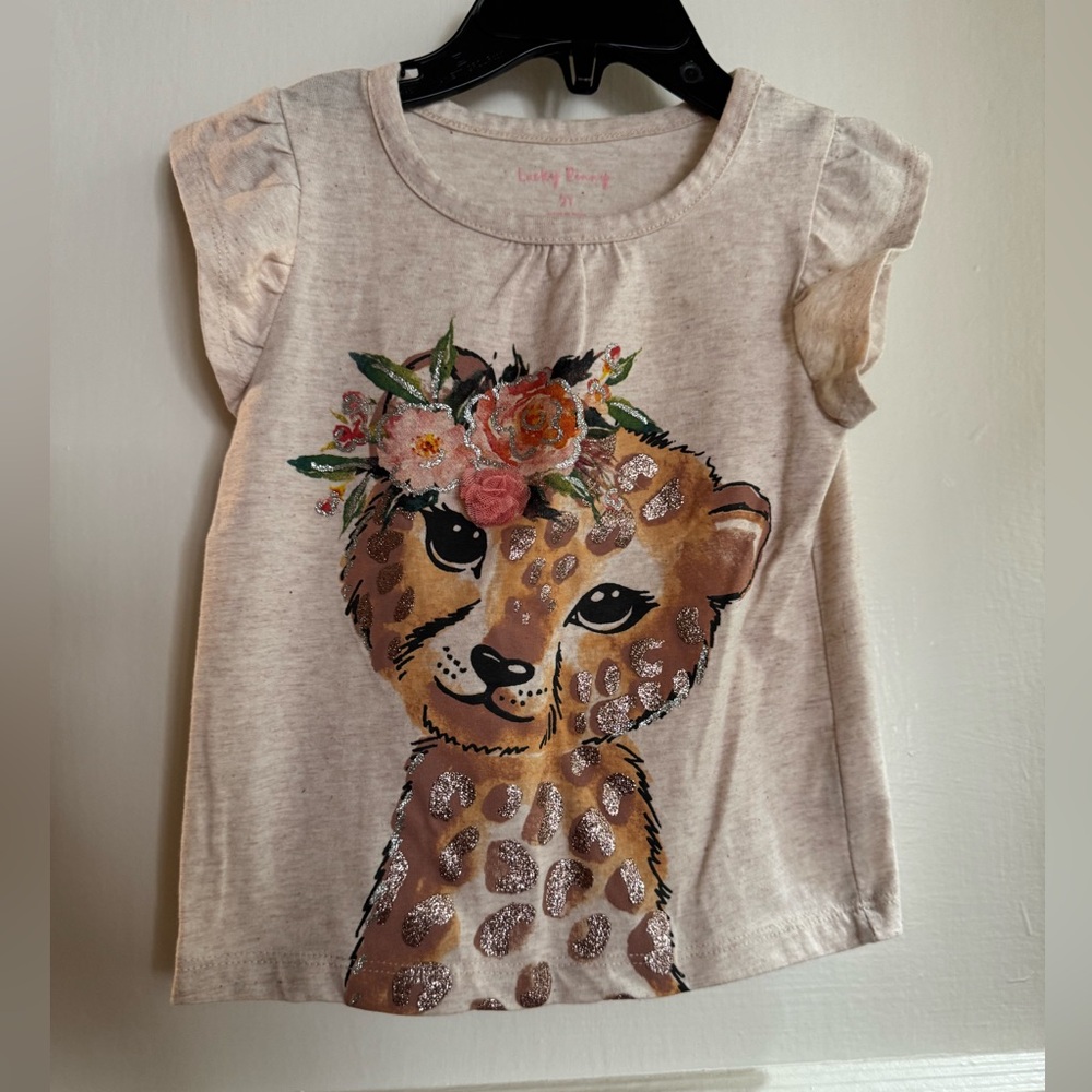 2 Kids Beige Cheetah and Owl Print T-Shirts